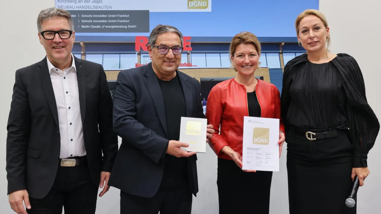 Expo Real in München: DGNB Zertifikatsverleihung an Schoofs Immobilien